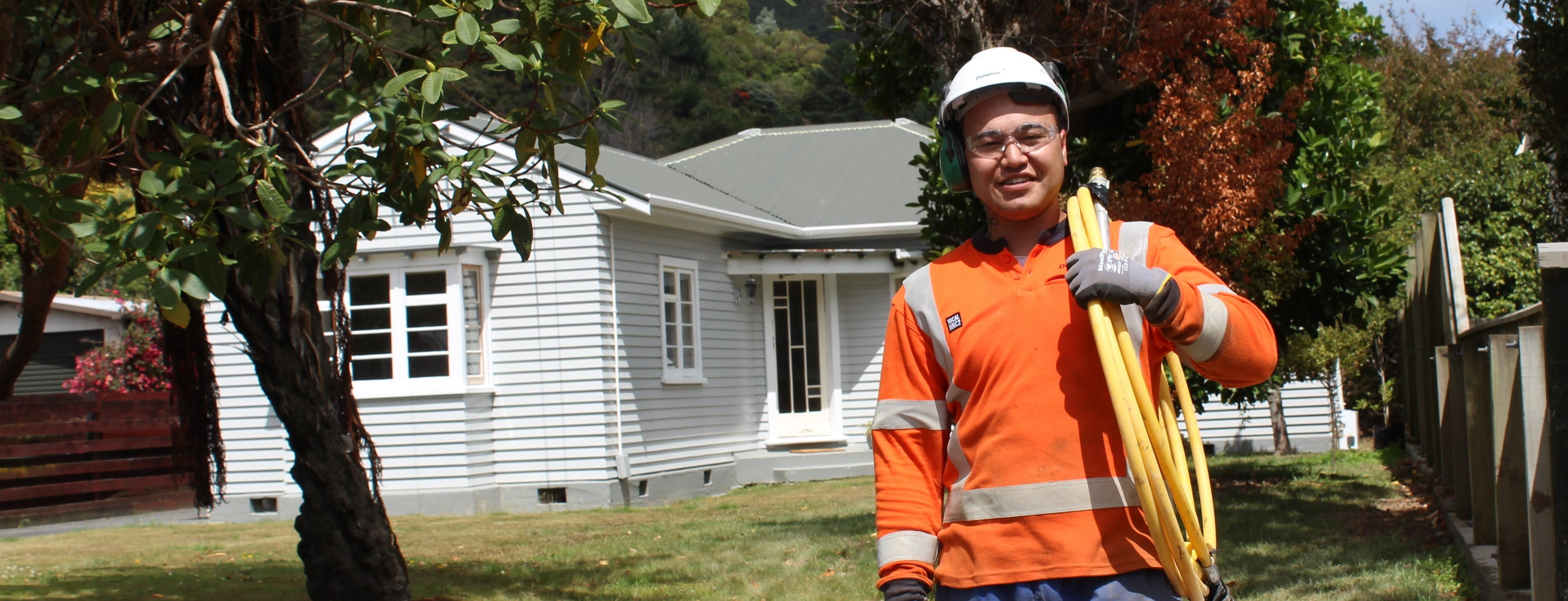Connection worker cropped